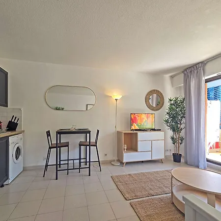Lx146 - Cosy Avec Balcon & Vue - Monaco *