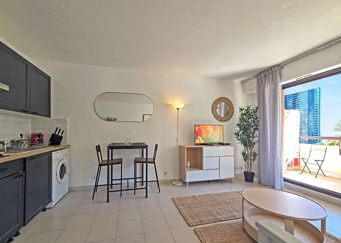 Lx146 - Cosy Avec Balcon & Vue - Monaco *